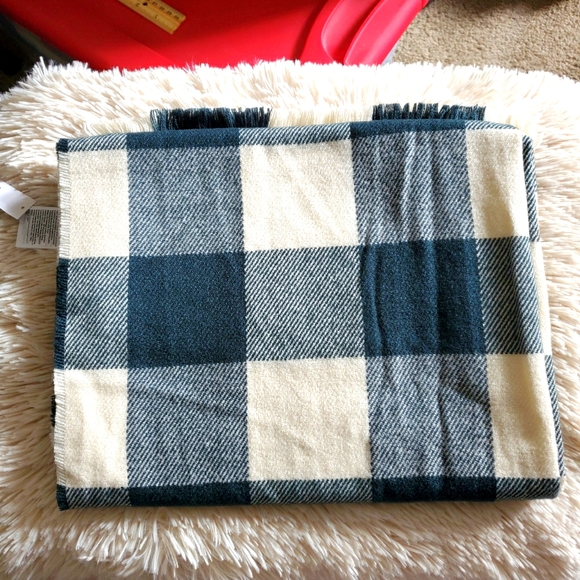 Plaid scarf & beanie hat set - Picture 2 of 5